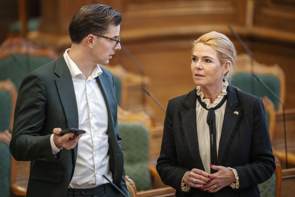 Fire borgerlige partiledere kræver klart svar fra Venstre